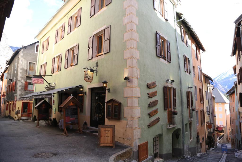 Auberge De La Paix Briançon Dış mekan fotoğraf